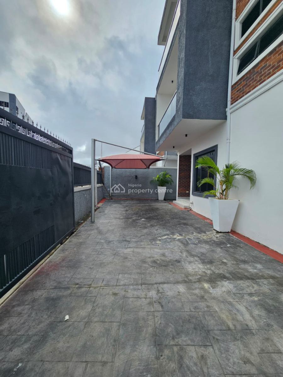 Gigantic Luxury 5 Bedroom Fully Detached Duplex with Bq, Gigantic Luxury 5 Bedroom Fully Detached Duplex with Bq in Ikate, Ikate, Lekki, Lagos, Detached Duplex for Sale