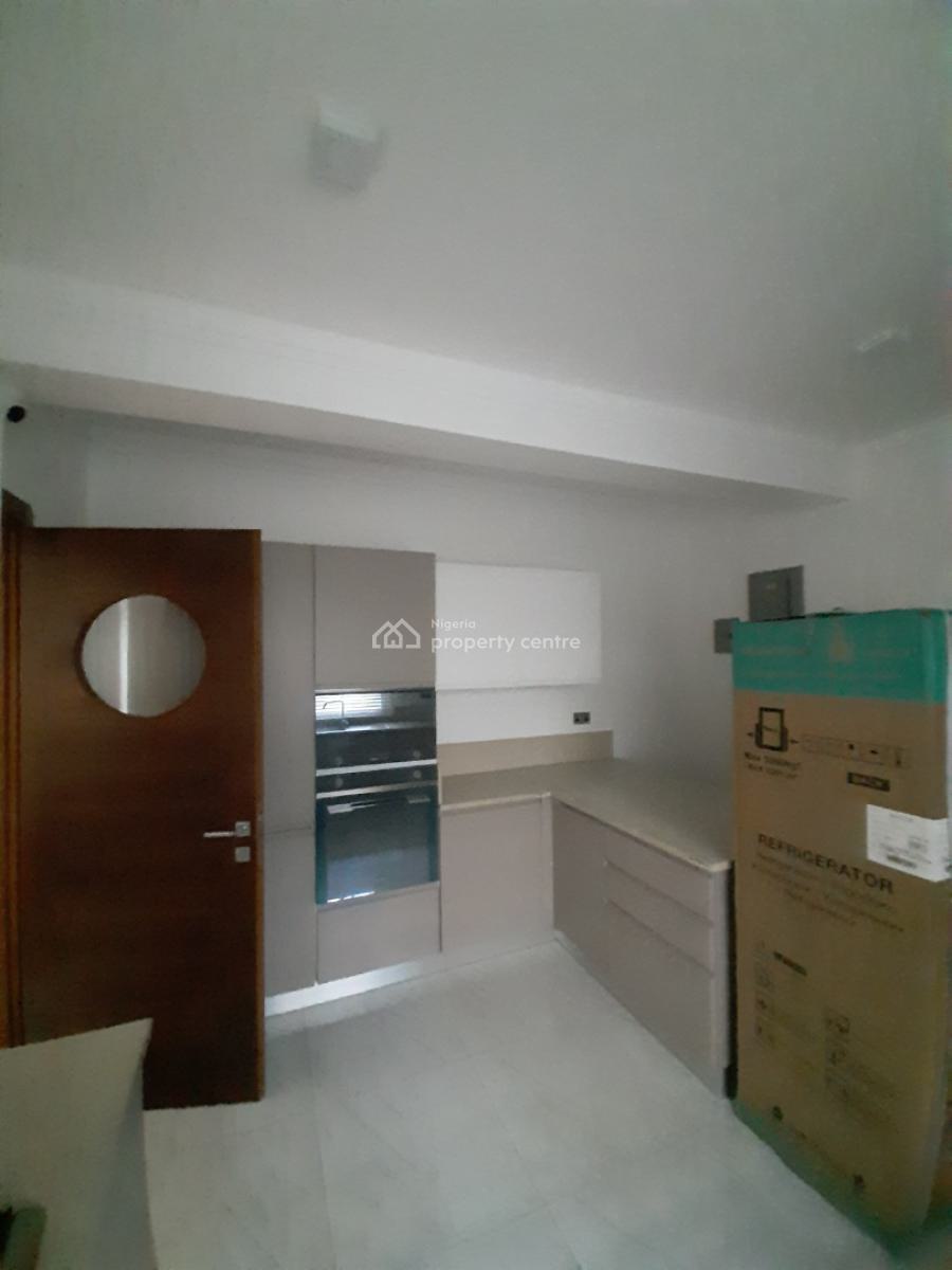 5 Bedroom En-suite Detached House in a Communal Compound with Fitted K, Ikoyi, Lagos, House for Rent