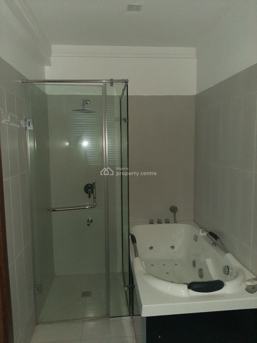 5 Bedroom En-suite Detached House in a Communal Compound with Fitted K, Ikoyi, Lagos, House for Rent