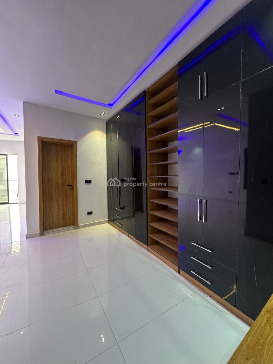 5 Bedroom Fully Detached in Ajah, Ajah, Lagos, Detached Duplex for Sale
