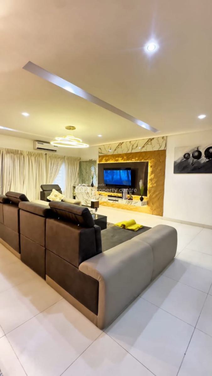 Experience 5-star Luxury in Lekki Phase 1, Lekki Phase 1, Lekki, Lagos, Flat / Apartment Short Let