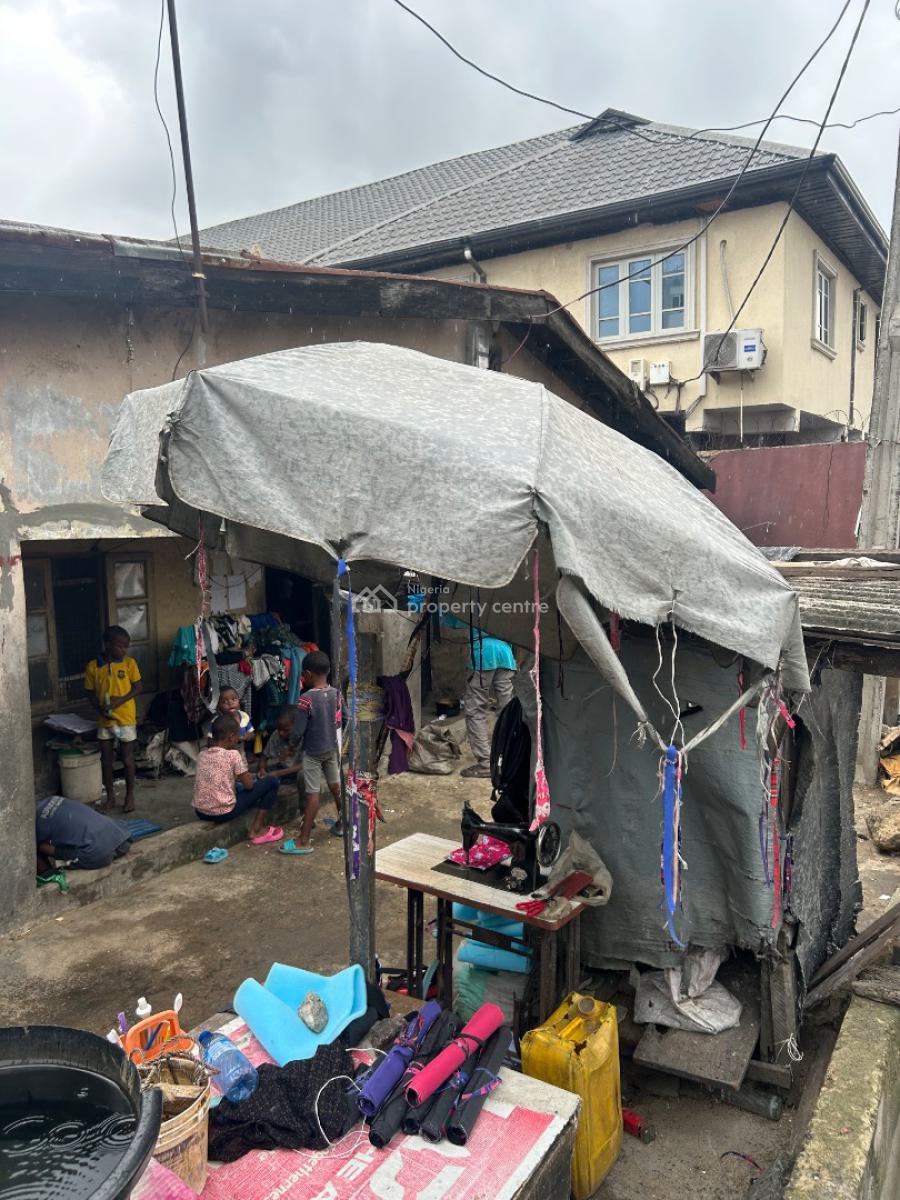 Demolish-able Bungalow on a Full Plot of Land, Karounwi Bus Stop, Off Oredola Street, Itire-ikate, Surulere, Lagos, Residential Land for Sale