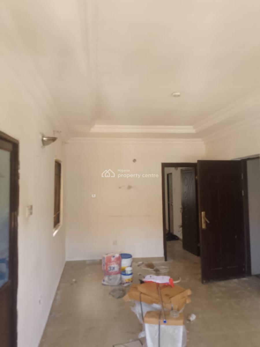 a Very Sweet Beautiful Nd Spacious Mini Flat with Pop Ceiling, Mobile Road Ajah.  Good Area in Mobil Road, Ilaje, Ajah, Lagos, Mini Flat (room and Parlour) for Rent
