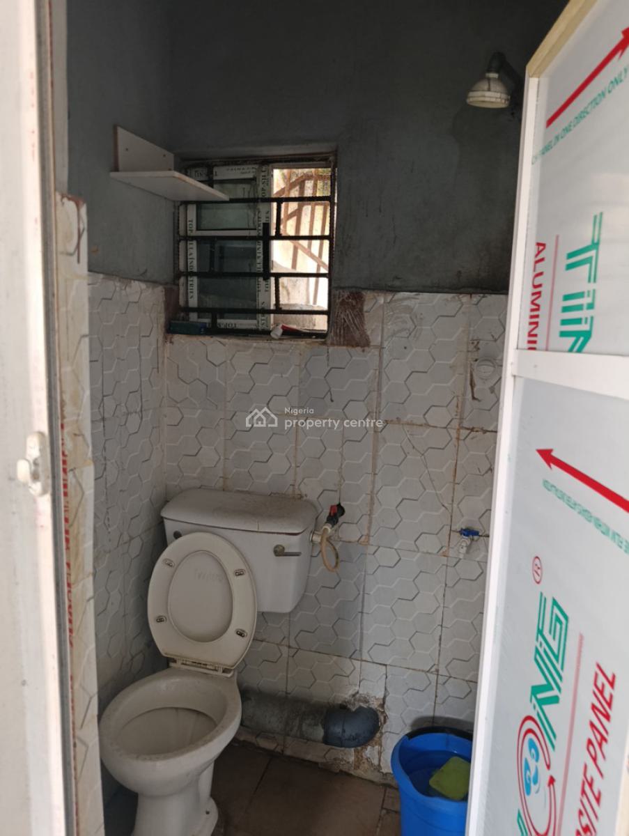 Decent Room Self Contain, Akoka, Yaba, Lagos, Self Contain (single Rooms) for Rent