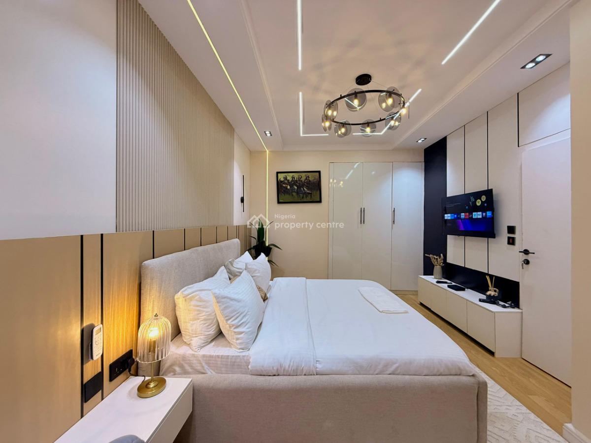 Luxury 3-bedroom Apartment with Ps5, Ikate, Lekki, Lagos, Flat / Apartment Short Let