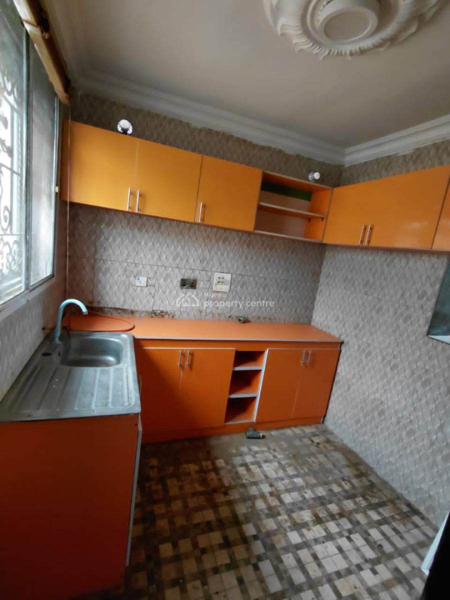 Well Maintained 2bedrooms Bungalow at Nihort Ibadan, Baptist Nihort, Jericho, Ibadan, Oyo, Detached Bungalow for Sale