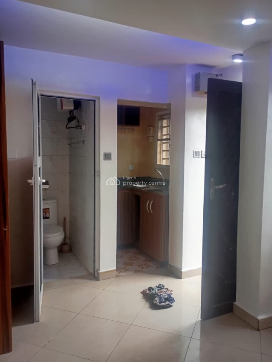 Standard Roosmelf, Soluyi, Gbagada, Lagos, Self Contain (single Rooms) for Rent
