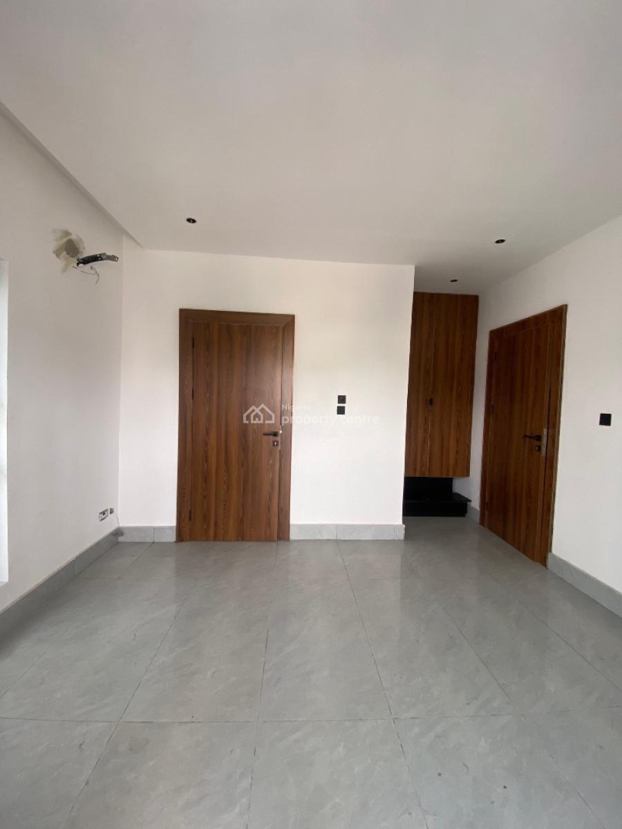 5 Bedroom Fully Detached Duplex with a Room Bq, Agungi, Lekki, Lagos, Detached Duplex for Sale