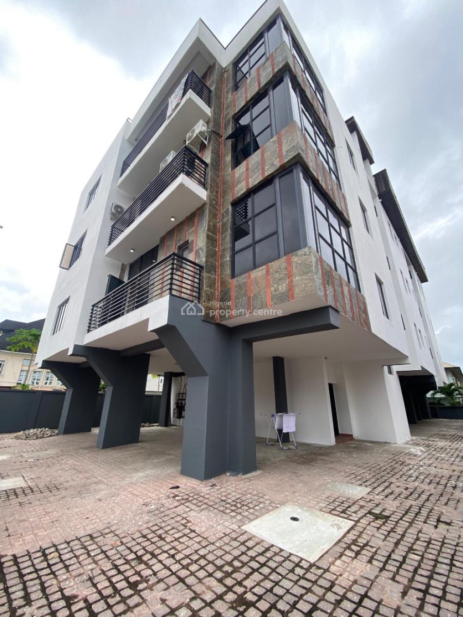 2 Bedroom Flat Apartment with Chefs Quarters and Bq, Agungi, Lekki, Lagos, Flat / Apartment for Sale