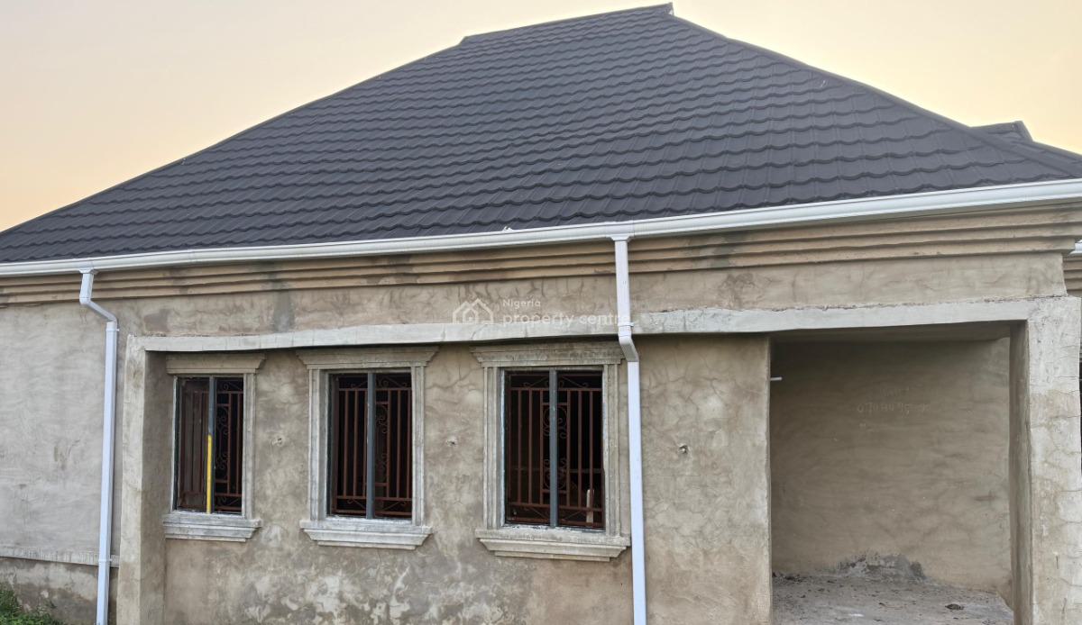 New 3 Bedrooms 80% Bungalow, Ido Ologun Eru, Eleyele, Ibadan, Oyo, Detached Bungalow for Sale