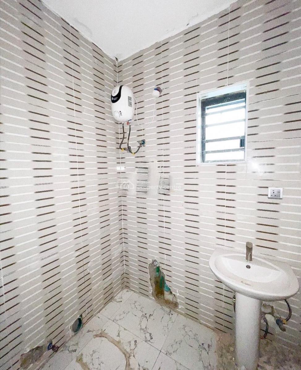 Units of 4 Bedroom Semi Detached Houses with En-suite Bedrooms., Chevron, Lekki, Lagos, Semi-detached Duplex for Sale