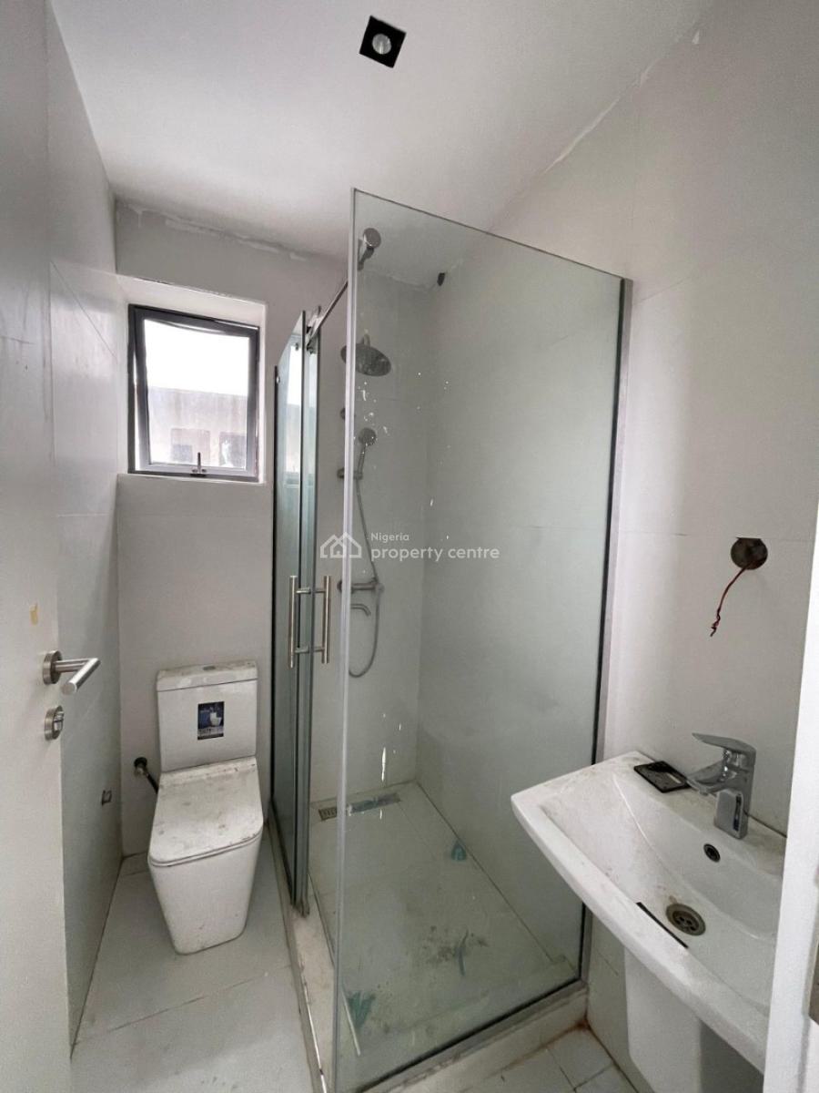 2 Bedroom Apartment Brand New, Lekki Phase I, Lekki, Lagos, Flat / Apartment for Sale