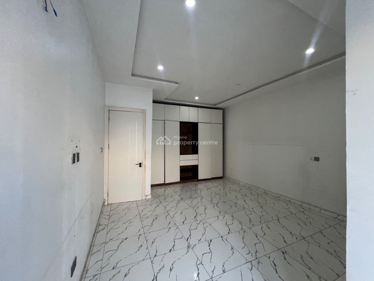 2 Bedroom Apartment with Bq, Bridge Gate Estate, Agungi, Lekki, Lagos, Flat / Apartment for Sale