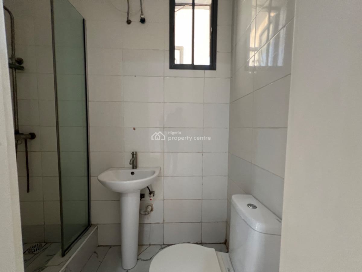 2 Bedroom Apartment with Bq, Bridge Gate Estate, Agungi, Lekki, Lagos, Flat / Apartment for Sale