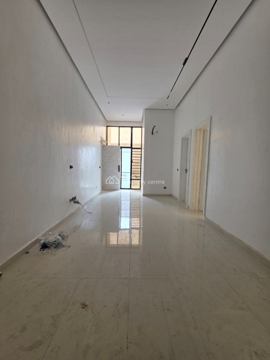 Luxury 3 Bedroom Apartment with Elevator + Swimming Pool, Lekki Phase 1, Lekki, Lagos, Flat / Apartment for Sale