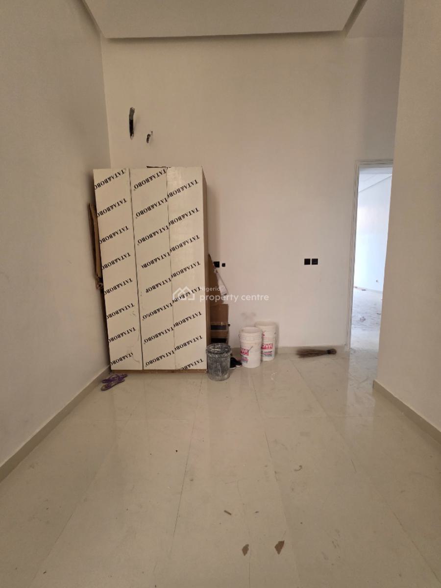 Luxury 3 Bedroom Apartment with Elevator + Swimming Pool, Lekki Phase 1, Lekki, Lagos, Flat / Apartment for Sale