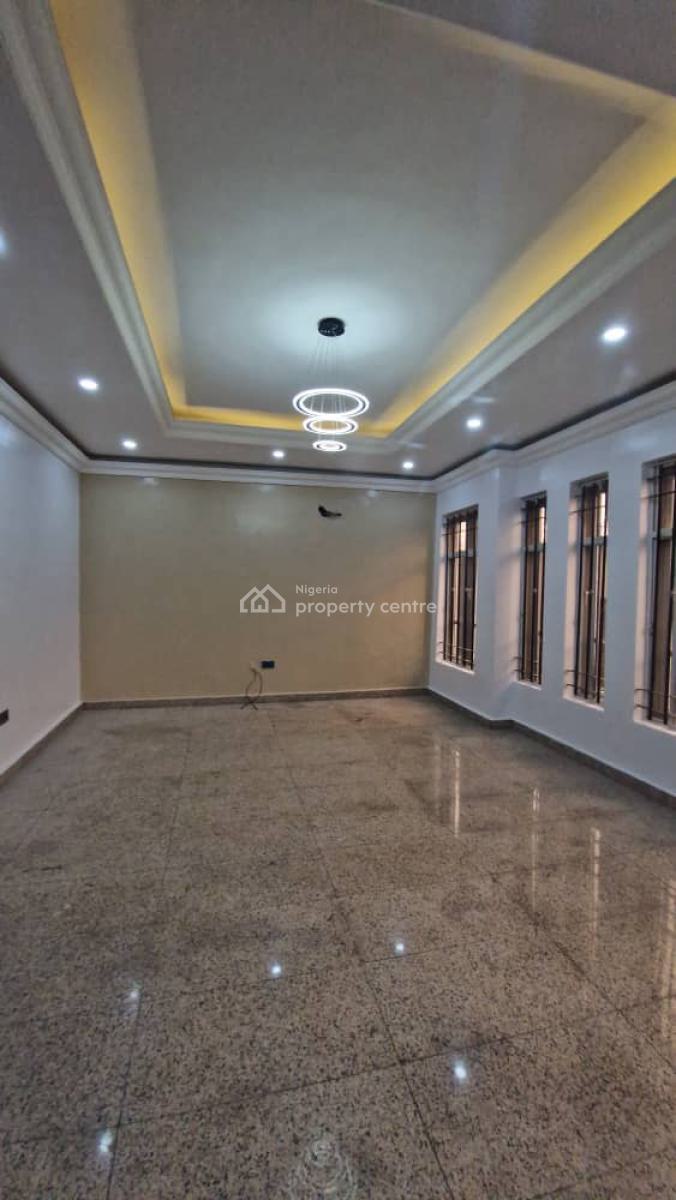 a Well Maintained 4bedroom Terrace Duplex, in Secured Estate, Close to Medina Estate, Gbagada, Lagos, Terraced Duplex for Sale