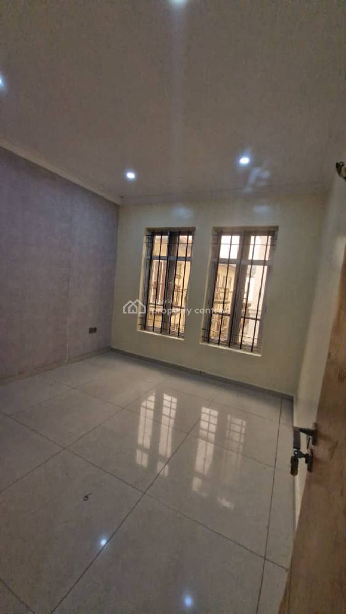 a Well Maintained 4bedroom Terrace Duplex, in Secured Estate, Close to Medina Estate, Gbagada, Lagos, Terraced Duplex for Sale