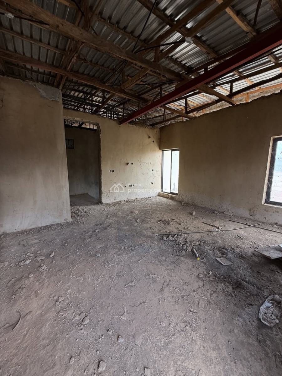 6-bedroom Detached Duplex with Bq 6-bedroom Detached Duplex with Bq, Apo, Abuja, Detached Duplex for Sale