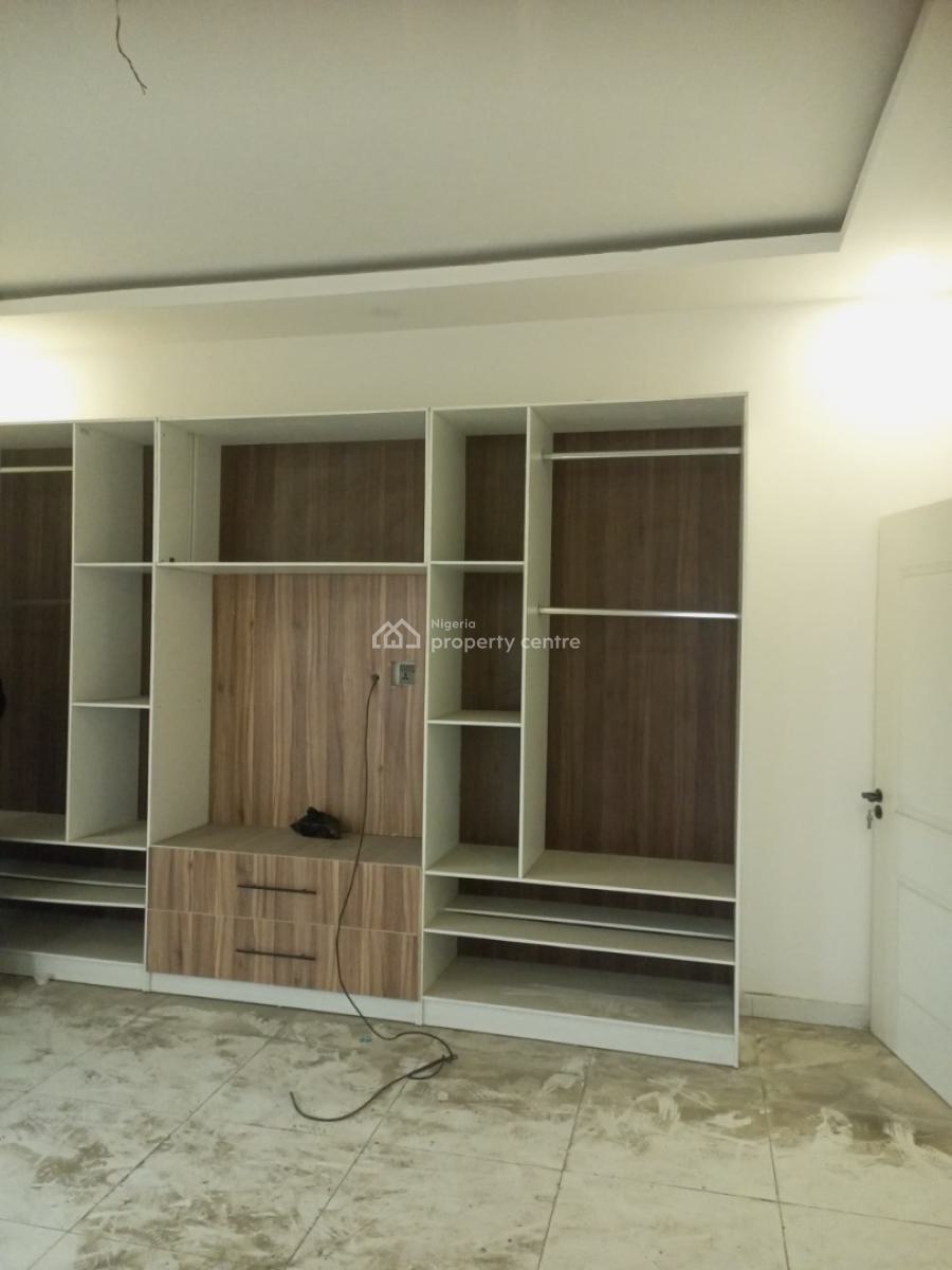 4bedroom  Servied   Semi Detached  Duplex, Ado Road, Ajah, Lagos, Semi-detached Duplex for Rent