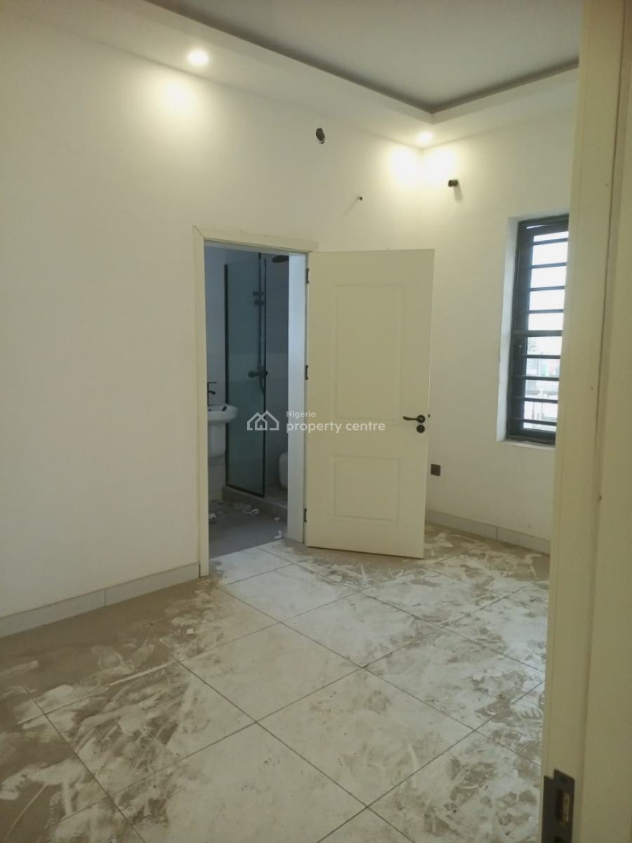 4bedroom  Servied   Semi Detached  Duplex, Ado Road, Ajah, Lagos, Semi-detached Duplex for Rent