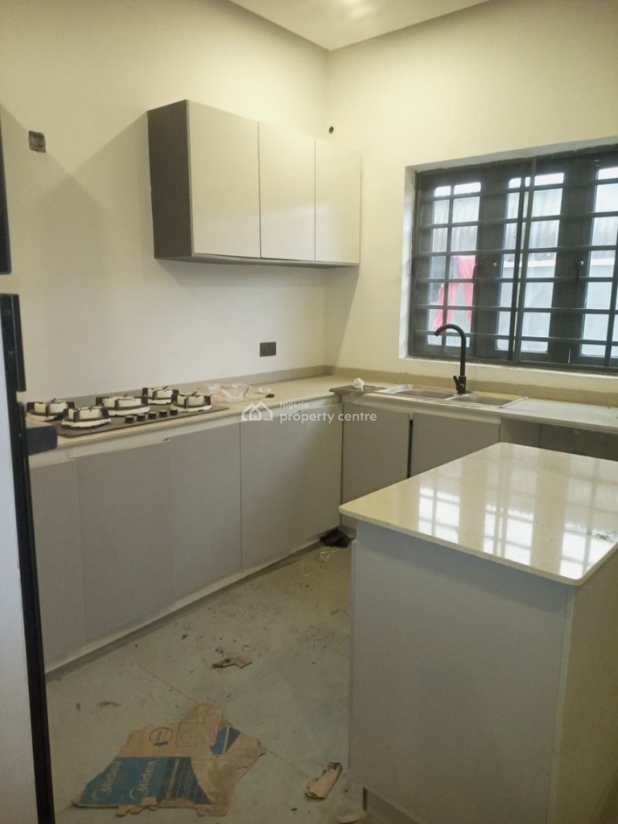 4bedroom  Servied   Semi Detached  Duplex, Ado Road, Ajah, Lagos, Semi-detached Duplex for Rent