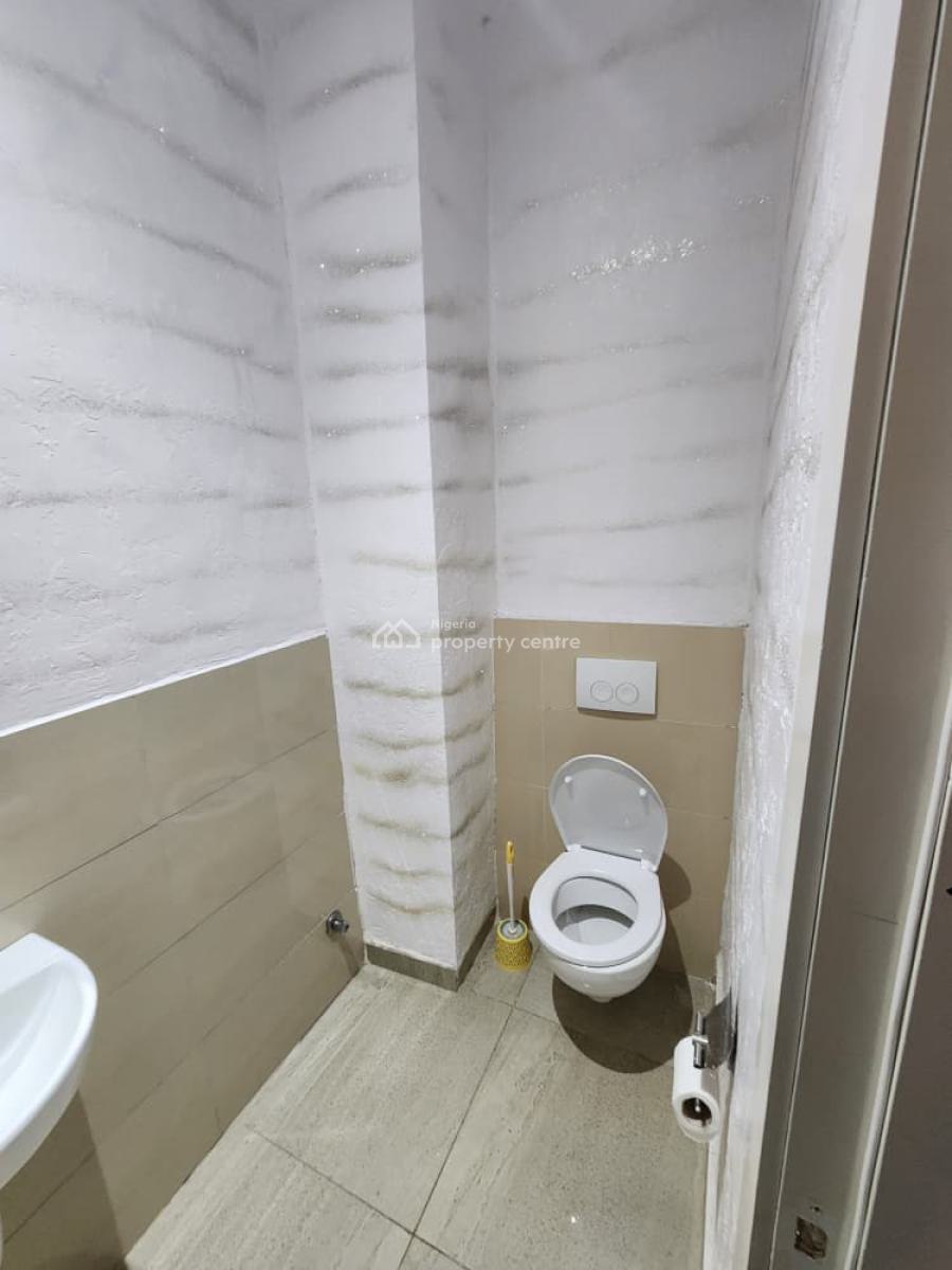 Lovely 2 Bedroom Waterfront Apartment with Ps5 & Snooker,etc, Lekki Phase 1, Lekki, Lagos, Flat / Apartment Short Let