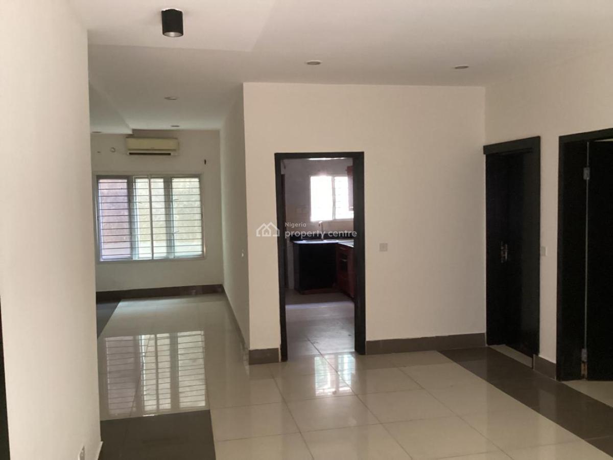 Self-serviced 2-bedroom Apartment (ground Floor ), Oniru, Victoria Island (vi), Lagos, Flat / Apartment for Rent