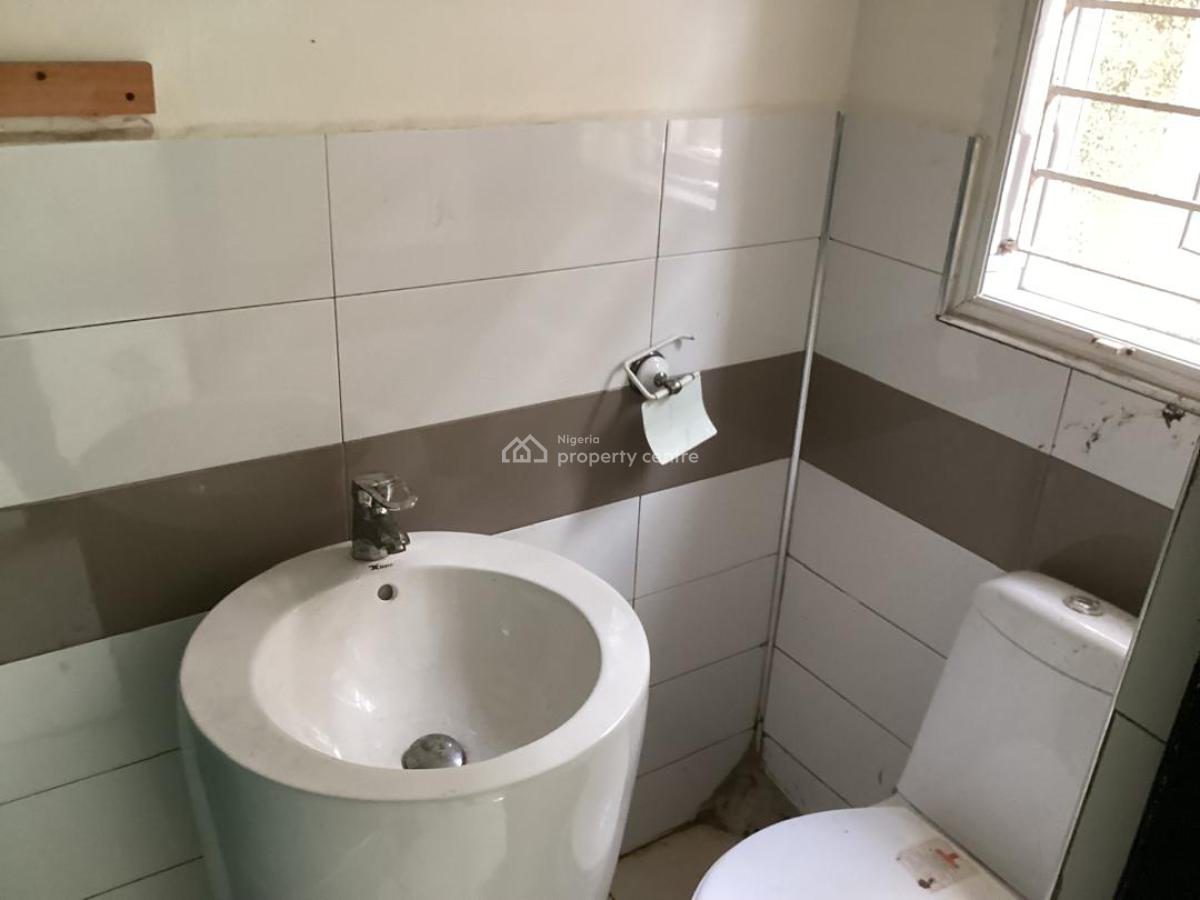 Self-serviced 2-bedroom Apartment (ground Floor ), Oniru, Victoria Island (vi), Lagos, Flat / Apartment for Rent