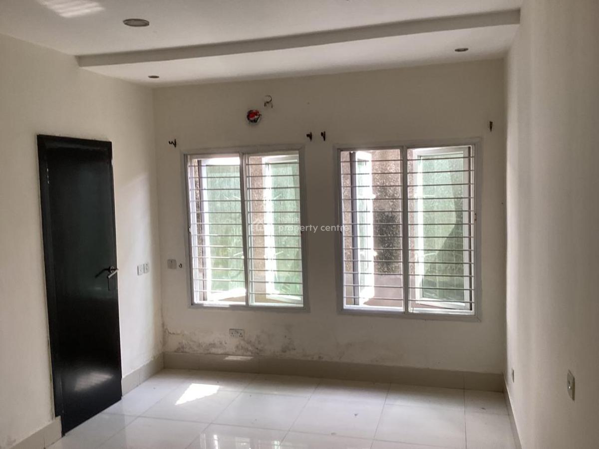 Self-serviced 2-bedroom Apartment (ground Floor ), Oniru, Victoria Island (vi), Lagos, Flat / Apartment for Rent