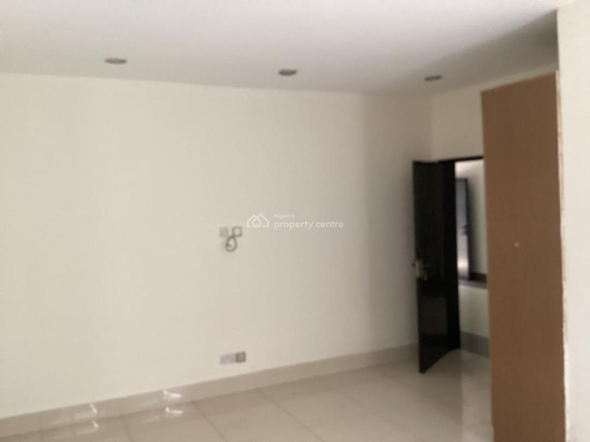 Self-serviced 2-bedroom Apartment (ground Floor ), Oniru, Victoria Island (vi), Lagos, Flat / Apartment for Rent