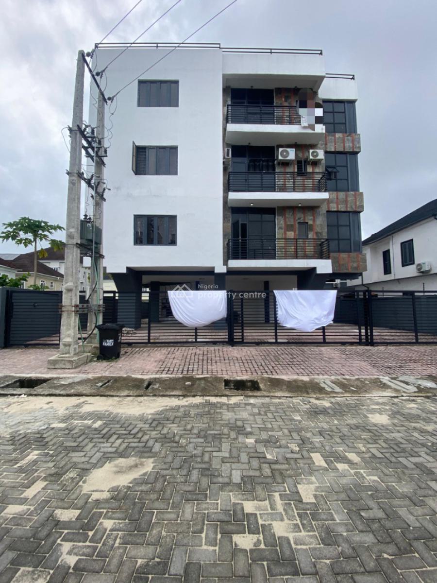 2 Bedroom Flat Apartment with Chefs Quarters and Bq, Agungi, Agungi, Lekki, Lagos, Block of Flats for Sale