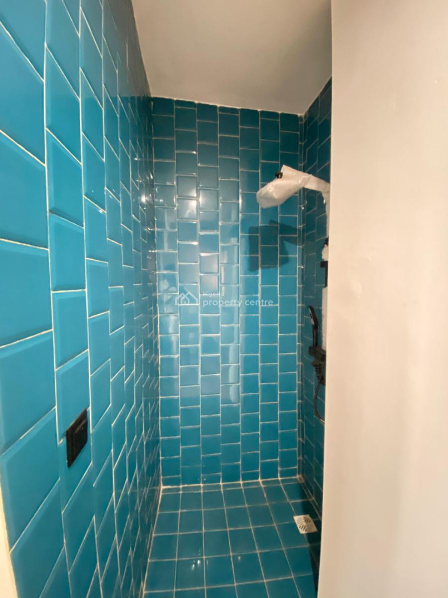 2 Bedroom Flat Apartment with Chefs Quarters and Bq, Agungi, Agungi, Lekki, Lagos, Block of Flats for Sale