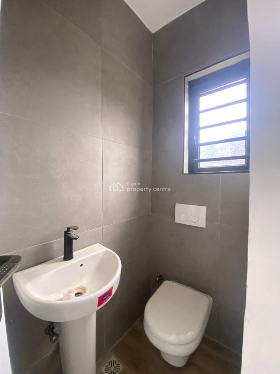 2 Bedroom Flat Apartment with Chefs Quarters and Bq, Agungi, Agungi, Lekki, Lagos, Block of Flats for Sale
