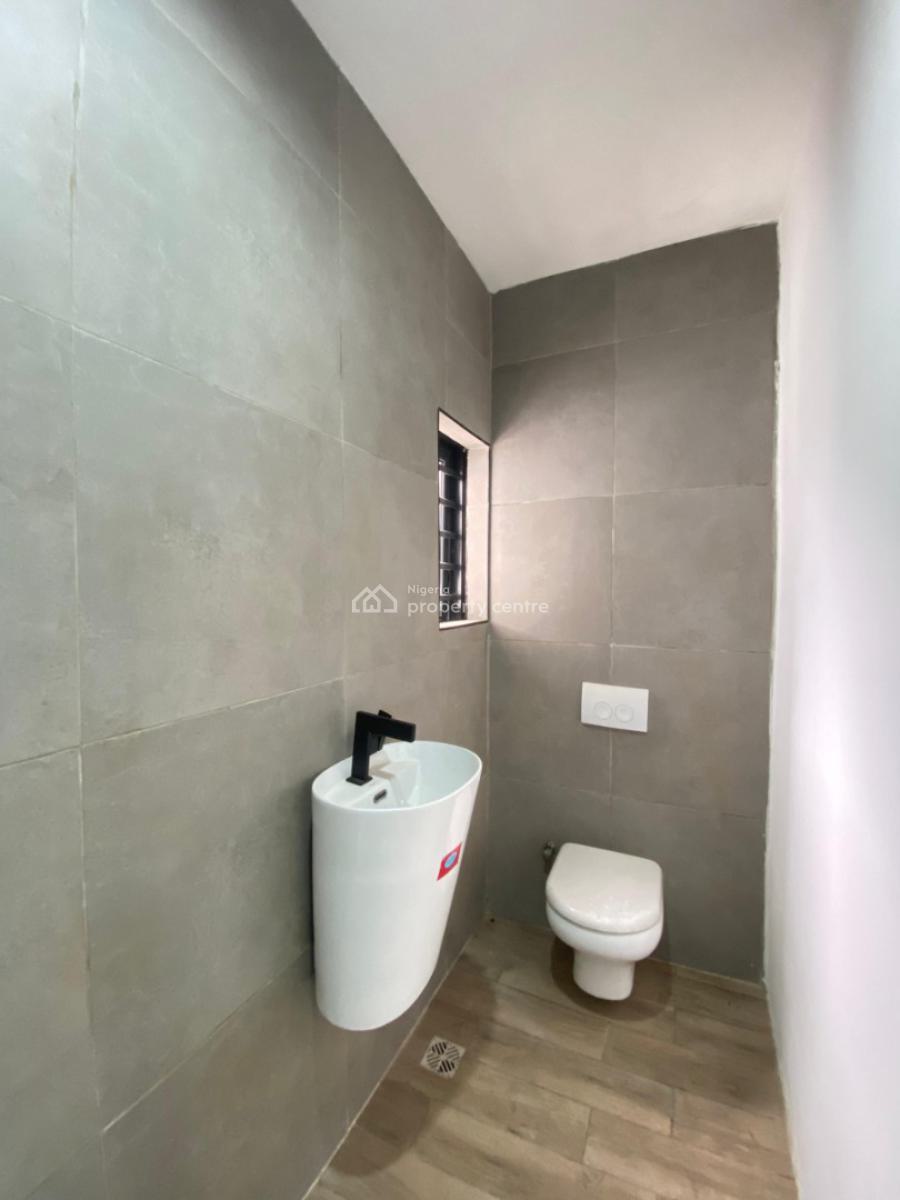2 Bedroom Flat Apartment with Chefs Quarters and Bq, Agungi, Agungi, Lekki, Lagos, Block of Flats for Sale