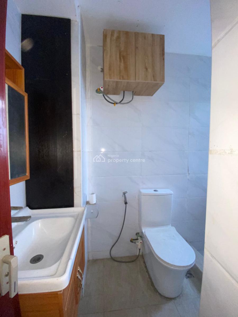 3 Bedroom Flat Apartment with a Room Bq, Agungi, Agungi, Lekki, Lagos, Block of Flats for Sale