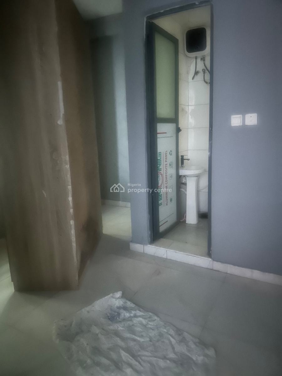 Two Bedrooms Flat, Alone in The Compound, Ilasan, Lekki, Lagos, Flat / Apartment for Rent