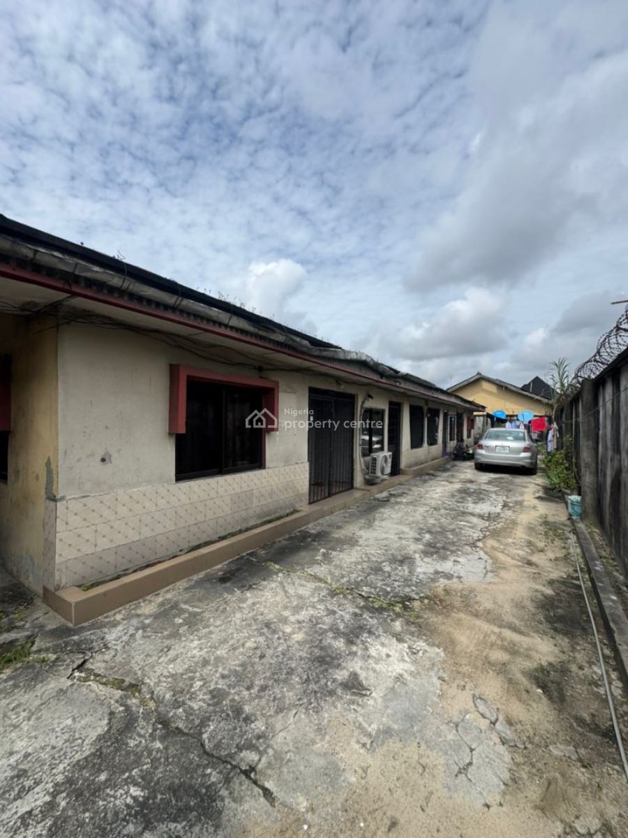 4 Units of 1 Bedroom Flats & 2 Units of Self-contain, Off Woji Road, Woji, Port Harcourt, Rivers, Block of Flats for Sale