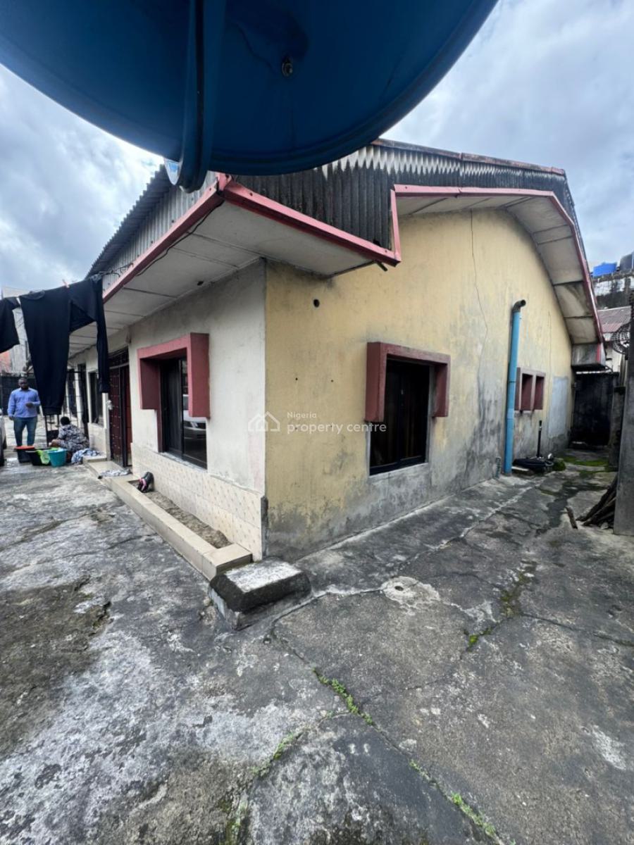 4 Units of 1 Bedroom Flats & 2 Units of Self-contain, Off Woji Road, Woji, Port Harcourt, Rivers, Block of Flats for Sale