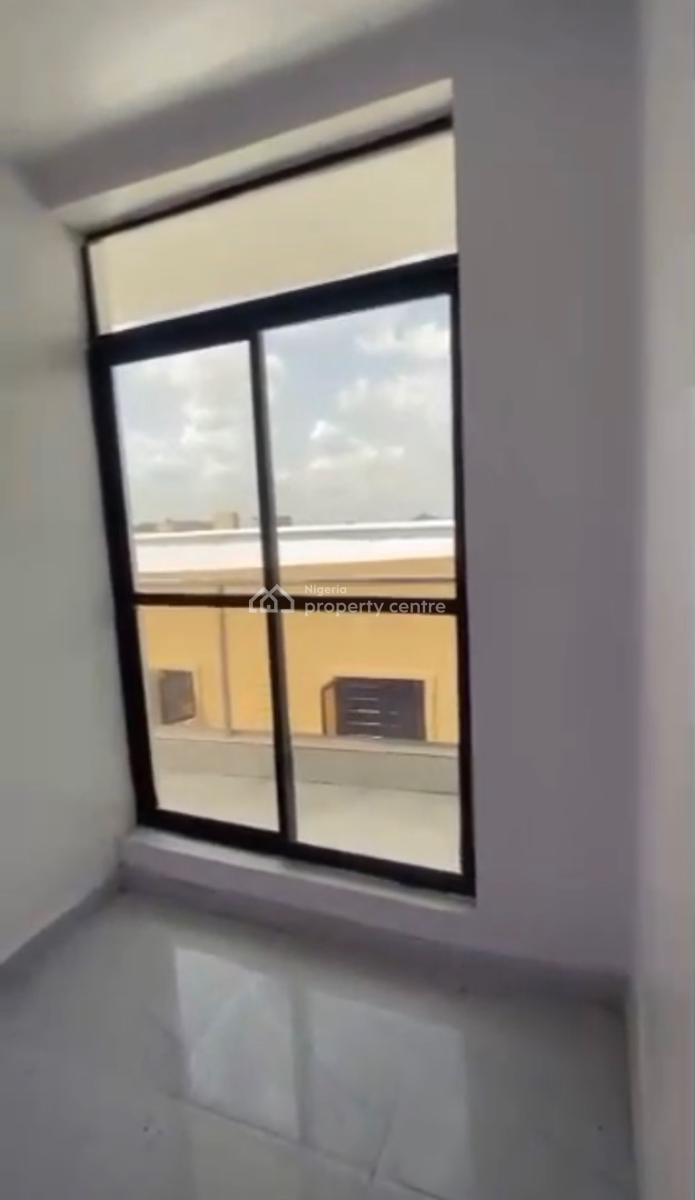 Luxury 1 Bedroom, Surulere, Lagos, Flat / Apartment for Sale