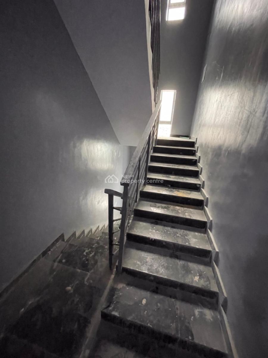 Exquisite 3bedroom Flat, Off Allen Ikeja, Allen, Ikeja, Lagos, Flat / Apartment for Sale
