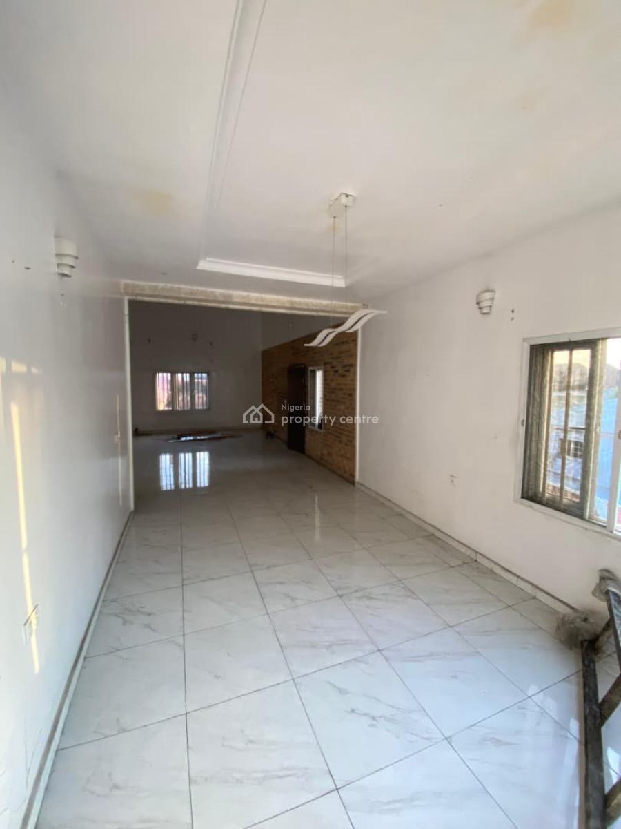 Serviced 4 Bedroom Terrace, Osapa, Lekki, Lagos, Terraced Duplex for Rent