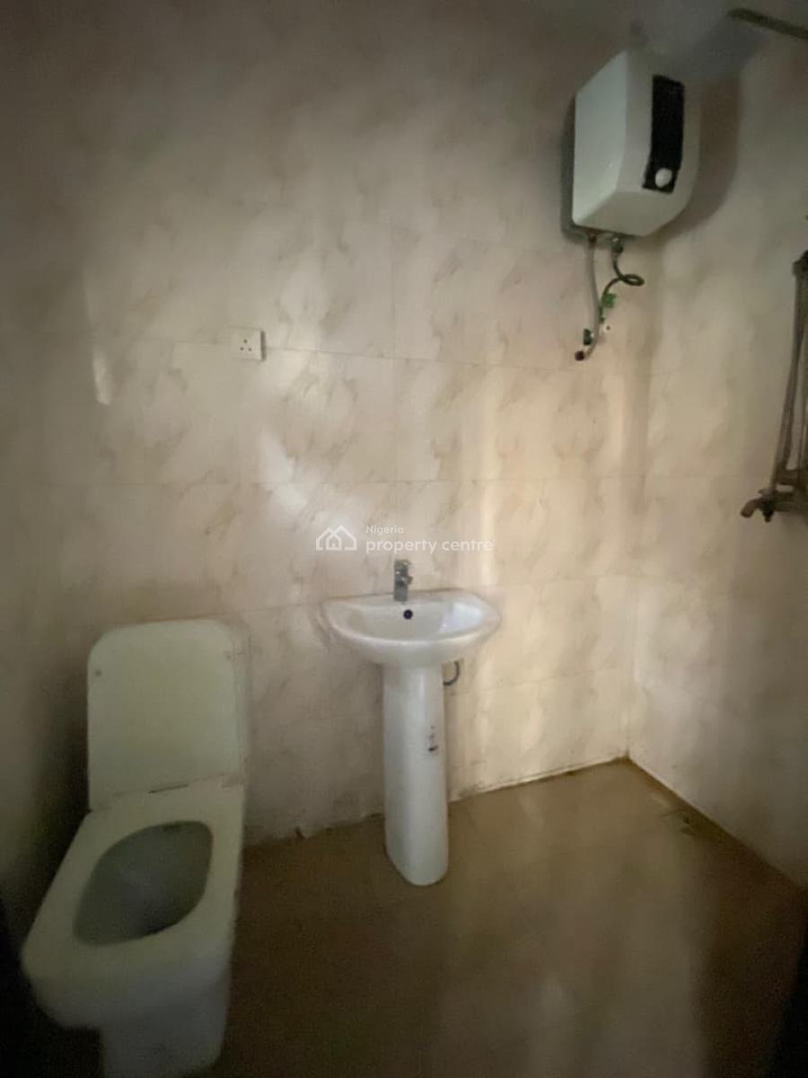 Serviced 4 Bedroom Terrace, Osapa, Lekki, Lagos, Terraced Duplex for Rent