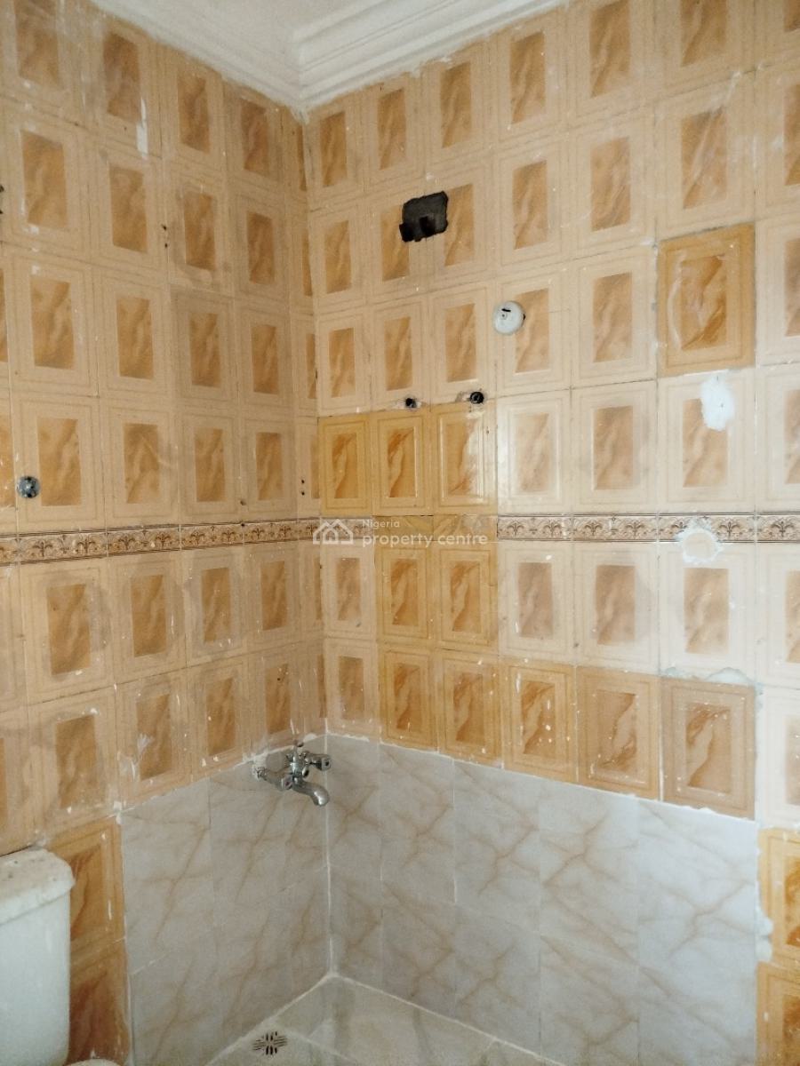 3 Bedrooms Apartment, Downstairs, Ado Road, Ajah, Lagos, Flat / Apartment for Rent