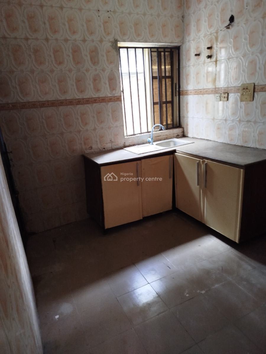 3 Bedrooms Apartment, Downstairs, Ado Road, Ajah, Lagos, Flat / Apartment for Rent