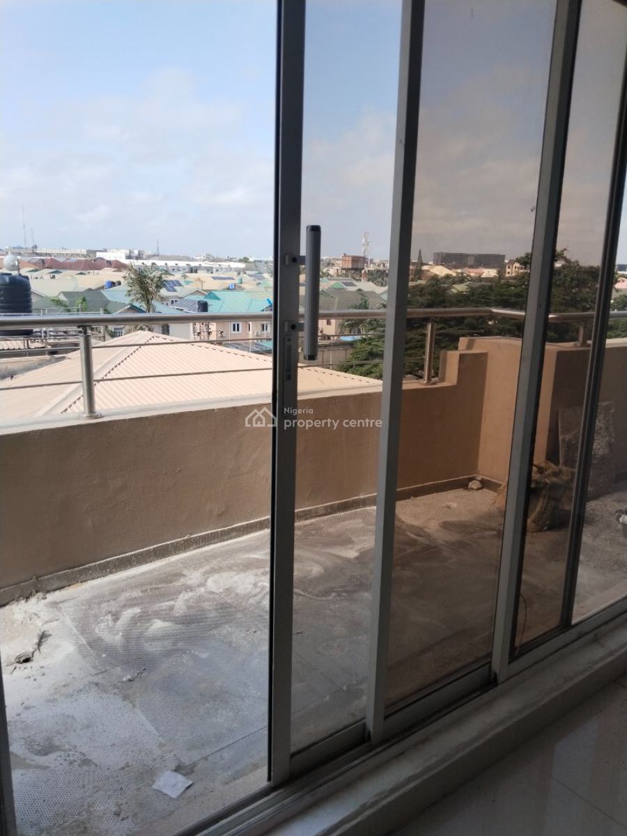 Luxury 3 Bedroom Penthouse with Bq, Off Hakeem Dickson Drive, Lekki Phase 1, Lekki, Lagos, Flat / Apartment for Rent