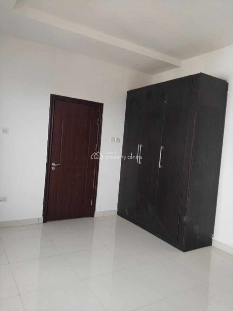 Luxury 3 Bedroom Penthouse with Bq, Off Hakeem Dickson Drive, Lekki Phase 1, Lekki, Lagos, Flat / Apartment for Rent