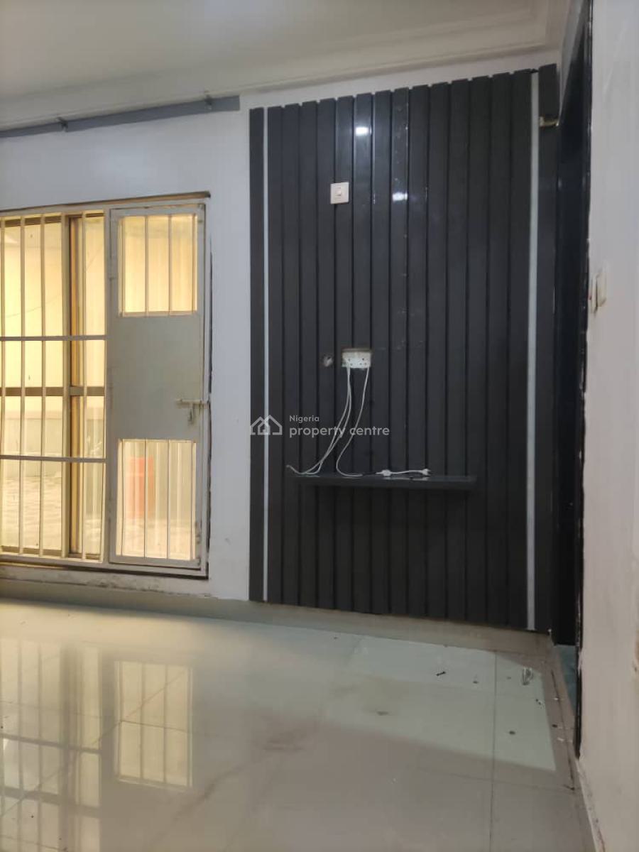 Serviced 2 Bedroom Apartment, Shoninibare Estate, Maryland, Lagos, Flat / Apartment for Rent