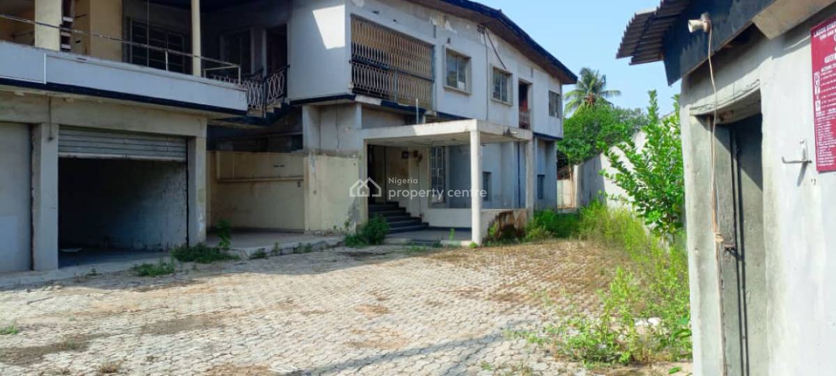 Demolishable 7 Bedroom Structure on 1058 Sq Meters, Ilupeju, Lagos, Detached Duplex for Sale