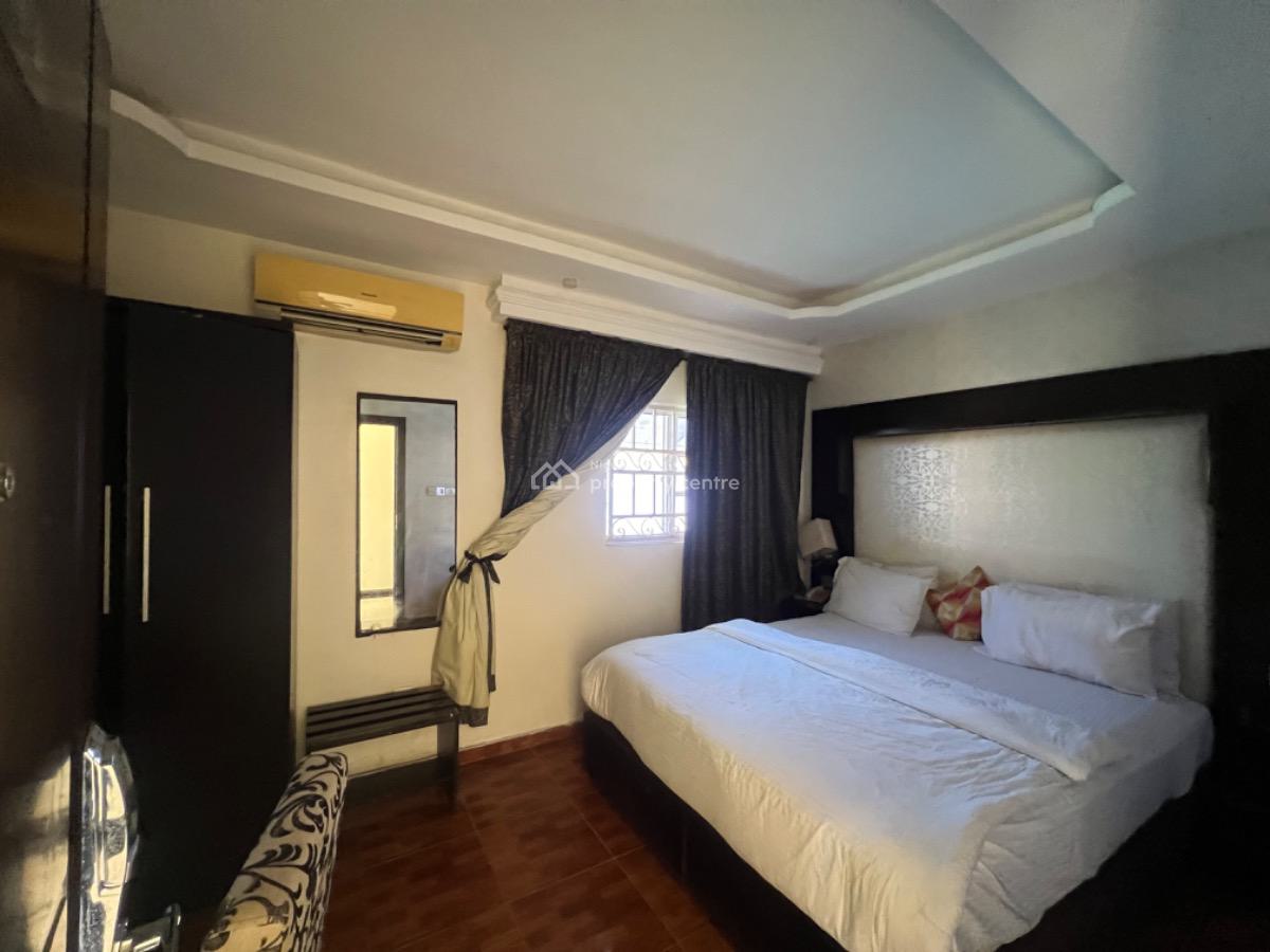 17 Bedroom Hotel, Off Admiralty Way, Lekki Phase 1, Lekki, Lagos, Hotel / Guest House for Sale